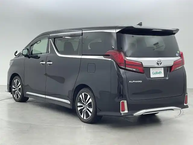 トヨタ アルファード S Cパッケージ 福岡県 2018(平30)年 5.5万km ブラック Ｗサンルーフ　/後席モニター　/社外ナビ　/ＥＴＣ　/前後ドラレコ　/デジタルルームミラー　/ＡＣＣ　/コーナーセンサー　/ＰＣＳ　/ＬＴＡ　/ＰＫＳＢ　/両側電動スライドドア　/パワーバックドア　/シートベンチレーション