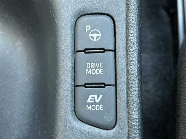 トヨタ ヤリス ハイブリッド G 愛知県 2020(令2)年 3.4万km シアンM 純正８型ディスプレイオーディオ/・フルセグ/Bluetooth/USB/ナビ機能/トヨタセーフティセンス/全周囲カメラ/ビルトインETC/クルーズコントロール追従有/ステアリングスイッチ/オートライト/スマートキー/・プッシュスタート/電動格納ミラー/ウインカーミラー/純正フロアマット