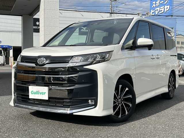 トヨタ ノア S－Z 埼玉県 2023(令5)年 0.5万km ホワイトパールクリスタルシャイン 外部検査済み/登録時走行5084km/車検R8年10月まで/ディスプレイオーディオ/両側電動スライドドア/LEDヘッドライト/アダプティブクルーズコントロール/レーダーブレーキ/レーンキープ/ハーフレザーシート/シートヒーター/オートハイビーム/FRコーナーセンサー/ウインカードアミラー/スリップコントロール/バックカメラ/ドライブレコーダー/ETC