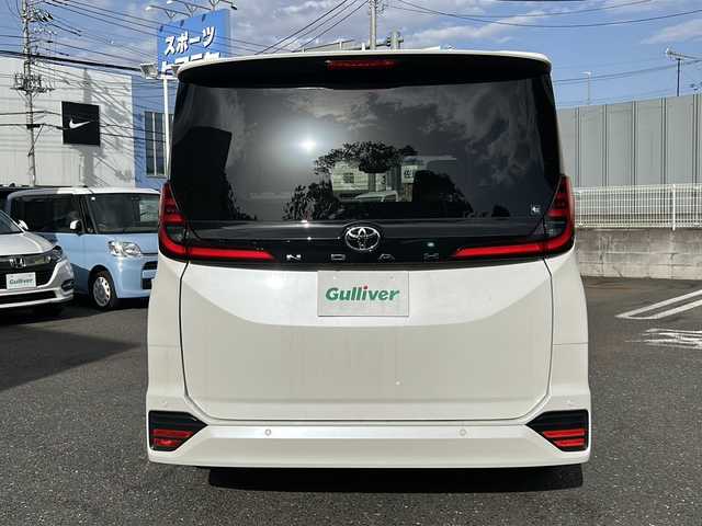 トヨタ ノア S－Z 埼玉県 2023(令5)年 0.5万km ホワイトパールクリスタルシャイン 外部検査済み/登録時走行5084km/車検R8年10月まで/ディスプレイオーディオ/両側電動スライドドア/LEDヘッドライト/アダプティブクルーズコントロール/レーダーブレーキ/レーンキープ/ハーフレザーシート/シートヒーター/オートハイビーム/FRコーナーセンサー/ウインカードアミラー/スリップコントロール/バックカメラ/ドライブレコーダー/ETC
