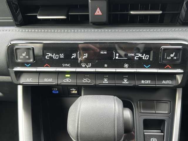 トヨタ ノア S－Z 埼玉県 2023(令5)年 0.5万km ホワイトパールクリスタルシャイン 外部検査済み/登録時走行5084km/車検R8年10月まで/ディスプレイオーディオ/両側電動スライドドア/LEDヘッドライト/アダプティブクルーズコントロール/レーダーブレーキ/レーンキープ/ハーフレザーシート/シートヒーター/オートハイビーム/FRコーナーセンサー/ウインカードアミラー/スリップコントロール/バックカメラ/ドライブレコーダー/ETC