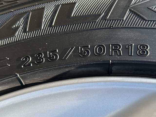 レクサス ＬＳ 460L 後席セパレートシート 青森県 2008(平20)年 10.5万km ホワイトパールクリスタルシャイン 純正HDDナビ・フルセグTV/マークレビンソンサラウンド/リアエンターテイメント/後席フリップダウンモニター/フルセグTV/バックカメラ/ムーンルーフ/セミアニリン革シート/全席エアシート・ヒーター/プリクラッシュセーフティ/レーダークルーズコントロール/インテリジェントパーキングアシスト/クリアランスソナー/全ドアイージークローザー/パワートランクリッド/ステアリングヒーター/後席中央格納テーブル付大型コンソール/リア3面電動サンシェード/エアサスコントローラー/ビルトインETC/AC100V100W/HIDヘッドランプ/フォグランプ/純正18インチアルミ