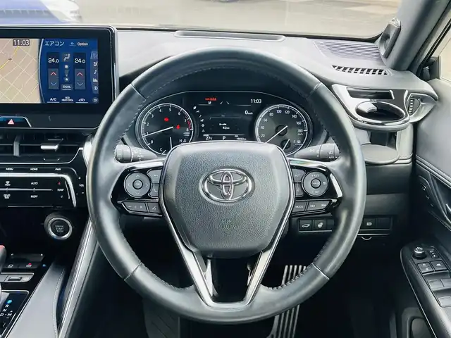 トヨタ ハリアー Z レザーパッケージ 大分県 2021(令3)年 1.9万km プレシャスブラックパール ワンオーナー /MODELLISTAエアロ：F/S/R/【MOP】プレシャスブラックパール〈219〉/【MOP】アクセサリーコンセントAC100V・100W（ラゲージ右側1個）/【MOP】ディスプレイオーディオ/（コネクティッドナビ対応）Plus/JBLプレミアムサウンドシステム/パノラミックビューモニター/デジタルインナーミラー(前後録画機能付)/ステアリングヒーター/Toyota Safety Sense/・プリクラッシュセーフティ/・レーントレーシングアシスト/・レーンディパーチャーアラート/・レーダークルーズコントロール/・アダプティブハイビームシステム/・ロードサインアシスト/・ドライバー異常時対応システム/・プロアクティブドライビングアシスト/・発進遅れ告知機能/ブラインドスポットモニター/安心降車アシスト＋後方車両への接近警報/パーキングサポートブレーキ/パワーバックドア/前席シートベンチレーション/前席シートヒーター/Z“Leather Package”専用19インチアルミ/LEDヘッドランプ/スマートキー2本/取扱説明書/保証書