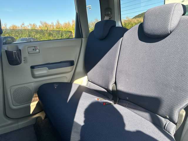 ホンダ ライフ G 鹿児島県 2010(平22)年 7万km アラバスターシルバーメタリック 純正オーディオユニット/　　CD/FM/AM/AUX/純正フロアマット/ドアバイザー/ヘッドライトレベライザー/衝突安全ボディ/前席SRSエアバッグ