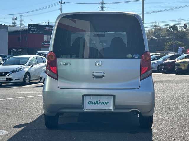 ホンダ ライフ G 鹿児島県 2010(平22)年 7万km アラバスターシルバーメタリック 純正オーディオユニット/　　CD/FM/AM/AUX/純正フロアマット/ドアバイザー/ヘッドライトレベライザー/衝突安全ボディ/前席SRSエアバッグ