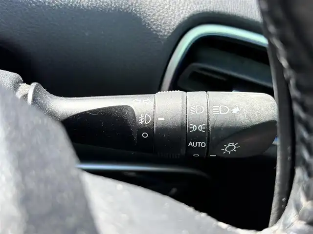 トヨタ プリウス A ツーリングセレクション 福岡県 2017(平29)年 8万km ダークブルーマイカM プッシュスタートボタン/スマートキー/クルーズコントロール/HDDナビ/Bluetoothオーディオ/USB接続/フルセグTV/バックカメラ/ビルトインETC/前方ドライブレコーダー/レザーシート/運転席・助手席シートヒーター/モデリスタエアロ/社外アルミホイール/レーンキープアシスト/コーナーセンサー前後/LEDヘッドライト/ハイビームアシスト/レーダー探知機搭載