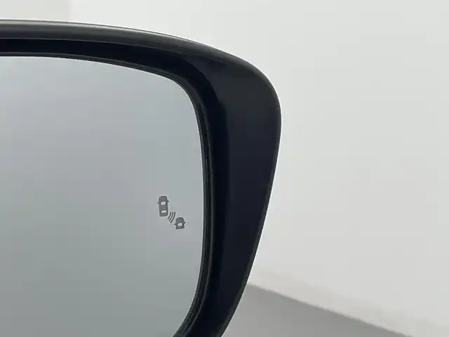 日産 セレナ e－パワー ハイウェイスター V 熊本県 2020(令2)年 5.4万km ブリリアントホワイトパール 禁煙車/純正10インチナビ（ＣＤ・ＤＶＤ・ＳＤ・BT・フルセグ）/純正前方ドライブレコーダー（DH5-D）　/全周囲カメラ　/純正フリップダウンモニター/ＥＴＣ　/両側パワースライドドア　/レーダークルーズコントロール　/エマージェンシーブレーキ/レーンキープアシスト/ブラインドスポットモニター/プロパイロット/パーキングアシスト/横滑り防止/前後クリアランスソナー/純正フロアマット/純正１５インチAW/オートライト/LEDヘッドライト/フォグランプ/スマートキー/プッシュスタート