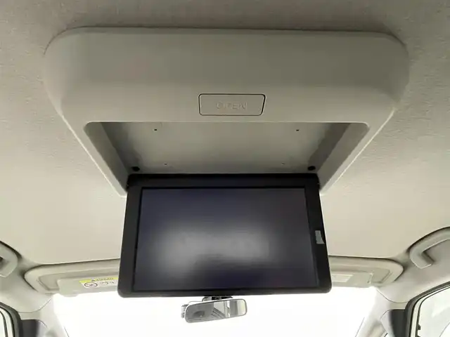 日産 セレナ e－パワー ハイウェイスター V 熊本県 2020(令2)年 5.4万km ブリリアントホワイトパール 禁煙車/純正10インチナビ（ＣＤ・ＤＶＤ・ＳＤ・BT・フルセグ）/純正前方ドライブレコーダー（DH5-D）　/全周囲カメラ　/純正フリップダウンモニター/ＥＴＣ　/両側パワースライドドア　/レーダークルーズコントロール　/エマージェンシーブレーキ/レーンキープアシスト/ブラインドスポットモニター/プロパイロット/パーキングアシスト/横滑り防止/前後クリアランスソナー/純正フロアマット/純正１５インチAW/オートライト/LEDヘッドライト/フォグランプ/スマートキー/プッシュスタート