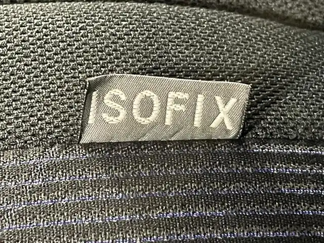 トヨタ アクア S 愛知県 2015(平27)年 6.8万km ライムホワイトパールクリスタルシャイン 純正ナビ/ビルトインＥＴＣ/Ｂｌｕｅｔｏｏｔｈ/CD/ＤＶＤ/バックカメラ/電動格納ミラー/ＩＳＯＦＩＸ/ヘッドライトレベライザー/アクセサリーソケット/ＥＣＯＭＯＤＥ/純正フロアマット/オートエアコン/キーレスキー