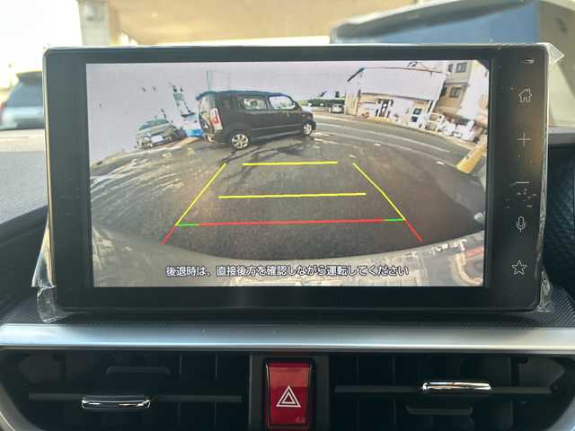 トヨタ ライズ G 神奈川県 2024(令6)年 3.4万km スムースグレーマイカメタリック ワンオーナー/純正ナビ（AM/FM/USB/HDMI/BT/ワンセグTV)/バックカメラ/Apple Car Play/Android Auto/ETC/ルーフキャリア/ルーフBOX/D/N席シートヒーター/フロントワイパーデアイサー/ステアリングスイッチ/クリアランスソナー/衝突被害軽減システム/横滑り防止装置/アイドリングストップ/純正フロアマット/純正アルミホイール/純正ドアバイザー/オートライト/オートミラー/ISOFIX/スペアキー×１/保証書/取扱説明書