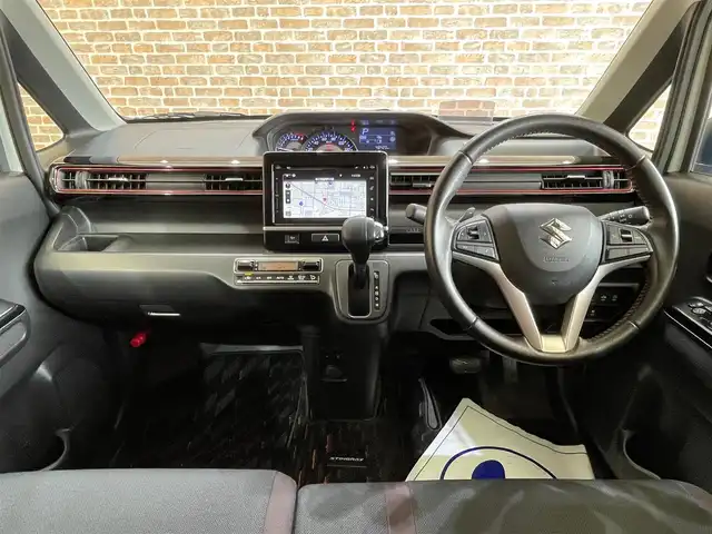 スズキ ワゴンＲ スティングレー HYBRID T 岩手県 2017(平29)年 4.9万km ピュアホワイトP ワンオーナー/４WD/ターボ/全方位モニター/ヘッドアップディスプレイ/パドルシフト/クルーズコントロール/デュアルセンサーブレーキサポート/車線逸脱警報/横滑り防止装置/誤発進抑制機能/オートハイビーム/アイドリングストップ/前席シートヒーター/純正ナビ/（CD/DVD/フルセグ/AUX/Bluetooth/AppleCarPlay/AndroidAuto）/ステアリングスイッチ/ドライブレコーダー/ETC/LEDヘッドランプ/純正15インチアルミホイール