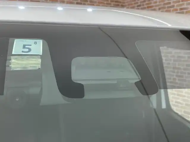 スズキ ワゴンＲ スティングレー HYBRID T 岩手県 2017(平29)年 4.9万km ピュアホワイトP ワンオーナー/４WD/ターボ/全方位モニター/ヘッドアップディスプレイ/パドルシフト/クルーズコントロール/デュアルセンサーブレーキサポート/車線逸脱警報/横滑り防止装置/誤発進抑制機能/オートハイビーム/アイドリングストップ/前席シートヒーター/純正ナビ/（CD/DVD/フルセグ/AUX/Bluetooth/AppleCarPlay/AndroidAuto）/ステアリングスイッチ/ドライブレコーダー/ETC/LEDヘッドランプ/純正15インチアルミホイール