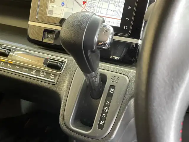 スズキ ワゴンＲ スティングレー HYBRID T 岩手県 2017(平29)年 4.9万km ピュアホワイトP ワンオーナー/４WD/ターボ/全方位モニター/ヘッドアップディスプレイ/パドルシフト/クルーズコントロール/デュアルセンサーブレーキサポート/車線逸脱警報/横滑り防止装置/誤発進抑制機能/オートハイビーム/アイドリングストップ/前席シートヒーター/純正ナビ/（CD/DVD/フルセグ/AUX/Bluetooth/AppleCarPlay/AndroidAuto）/ステアリングスイッチ/ドライブレコーダー/ETC/LEDヘッドランプ/純正15インチアルミホイール
