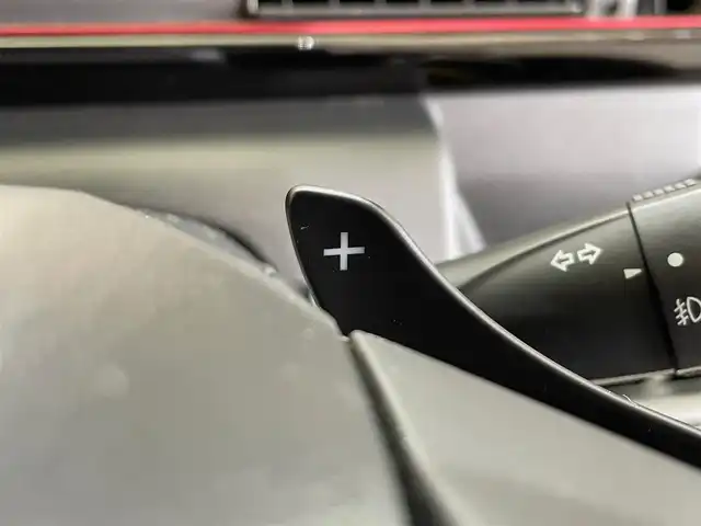 スズキ ワゴンＲ スティングレー HYBRID T 岩手県 2017(平29)年 4.9万km ピュアホワイトP ワンオーナー/４WD/ターボ/全方位モニター/ヘッドアップディスプレイ/パドルシフト/クルーズコントロール/デュアルセンサーブレーキサポート/車線逸脱警報/横滑り防止装置/誤発進抑制機能/オートハイビーム/アイドリングストップ/前席シートヒーター/純正ナビ/（CD/DVD/フルセグ/AUX/Bluetooth/AppleCarPlay/AndroidAuto）/ステアリングスイッチ/ドライブレコーダー/ETC/LEDヘッドランプ/純正15インチアルミホイール