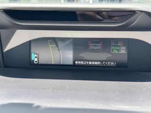 スバル フォレスター ハイブリッド 奈良県 2020(令2)年 5.5万km クリスタルホワイトP 純正８インチナビ　/bluetooth/フルセグテレビ/HDMI/インテリジェントミラー　/社外ＥＴＣ　/バックカメラ　/サイドビュー　/フロントビュー　　/ハーフレザーシート　/パワーシート　/シートヒーター　/ステアリングヒーター　/パドルシフト　/フォグランプ/ステアリング連動ヘッドランプ
