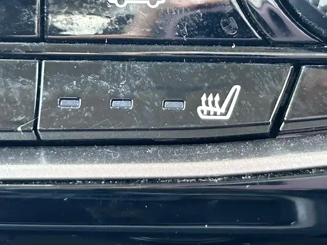 スバル フォレスター ハイブリッド 奈良県 2020(令2)年 5.5万km クリスタルホワイトP 純正８インチナビ　/bluetooth/フルセグテレビ/HDMI/インテリジェントミラー　/社外ＥＴＣ　/バックカメラ　/サイドビュー　/フロントビュー　　/ハーフレザーシート　/パワーシート　/シートヒーター　/ステアリングヒーター　/パドルシフト　/フォグランプ/ステアリング連動ヘッドランプ