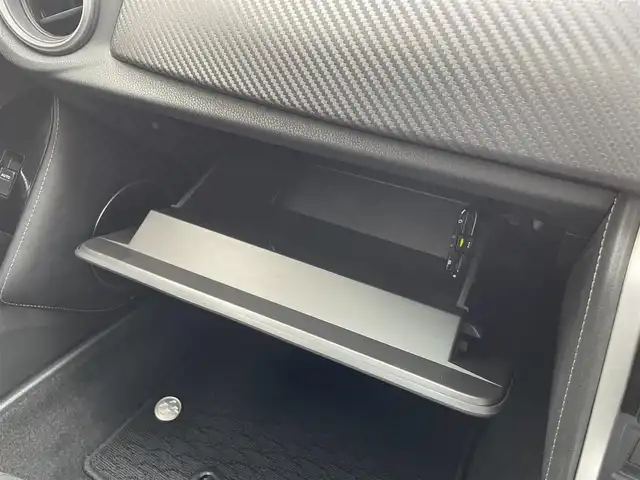 トヨタ ８６ GT 熊本県 2016(平28)年 3.4万km ダークグレーメタリック 純正ナビ　BT/CD/DVD/SD/AM/FM/・フルセグTV/ETC/モデリスタエアロ/革巻きステアリング/・ステアリングリモコン/・パドルシフト/・クルーズコントロール/横滑り防止/プッシュスタート/・スマートキー/・スペアキー×１/オートライト/純正AW/純正ドアバイザー/純正フロアマット/オートエアコン/・デュアルエアコン