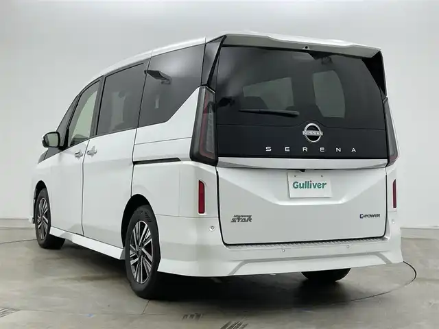 日産 セレナ e－パワー ハイウェイスター V 岡山県 2023(令5)年 3.9万km プリズムホワイト 純正12.3インチディスプレイオーディオ/(フルセグTV/Bluetooth/USB/Carplay)/両側電動スライド/アラウンドビューモニター/レーダークルーズコントロール/ETC2.0/LED/社外ドライブレコーダー(全方位)/ワイヤレス充電/デジタルインナーミラー/ブラインドスポットモニター/コーナーセンサー(前後)/オートハイビーム/プッシュスタート/スマートキー(1本)/レーンキープアシスト/ミュージックプレイヤー接続/社外フロアマット/純正16インチアルミホイール/オートライト/フォグランプ