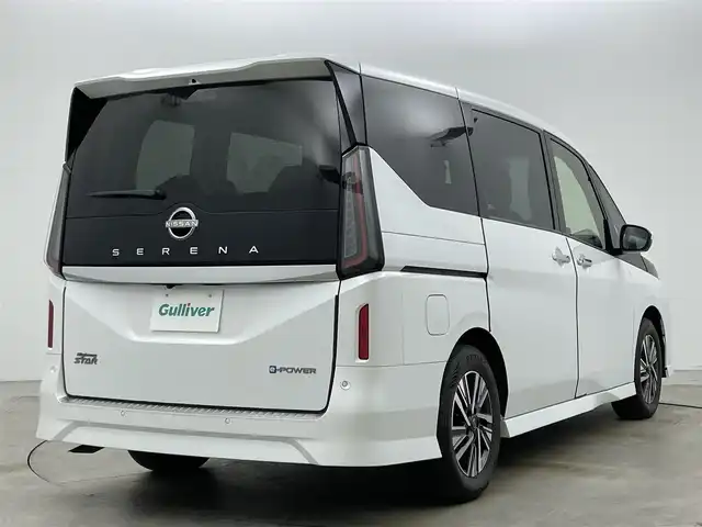 日産 セレナ e－パワー ハイウェイスター V 岡山県 2023(令5)年 3.9万km プリズムホワイト 純正12.3インチディスプレイオーディオ/(フルセグTV/Bluetooth/USB/Carplay)/両側電動スライド/アラウンドビューモニター/レーダークルーズコントロール/ETC2.0/LED/社外ドライブレコーダー(全方位)/ワイヤレス充電/デジタルインナーミラー/ブラインドスポットモニター/コーナーセンサー(前後)/オートハイビーム/プッシュスタート/スマートキー(1本)/レーンキープアシスト/ミュージックプレイヤー接続/社外フロアマット/純正16インチアルミホイール/オートライト/フォグランプ