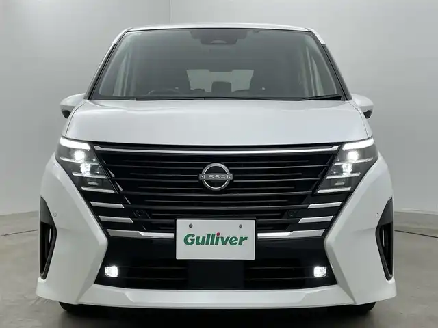 日産 セレナ e－パワー ハイウェイスター V 岡山県 2023(令5)年 3.9万km プリズムホワイト 純正12.3インチディスプレイオーディオ/(フルセグTV/Bluetooth/USB/Carplay)/両側電動スライド/アラウンドビューモニター/レーダークルーズコントロール/ETC2.0/LED/社外ドライブレコーダー(全方位)/ワイヤレス充電/デジタルインナーミラー/ブラインドスポットモニター/コーナーセンサー(前後)/オートハイビーム/プッシュスタート/スマートキー(1本)/レーンキープアシスト/ミュージックプレイヤー接続/社外フロアマット/純正16インチアルミホイール/オートライト/フォグランプ
