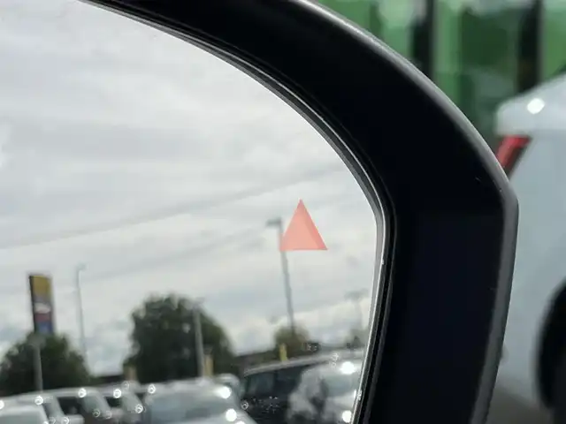 日産 セレナ ハイウェイスター V Vセレクション 大阪府 2024(令6)年 0.1千km ダイヤモンドブラック 純正ナビ（MM317D-W）/（フルセグ／ＢＴ／ＣＤ／ＤＶＤ）/フリップダウンモニター/レーダークルーズコントロール/プロパイロット/アラウンドビューモニター/パドルシフト/ブラインドスポットモニター/前後コーナーセンサー/衝突軽減システム/レーンキープアシスト/両側パワースライドドア/後席サンシェード/デジタルインナーミラー/純正16インチAW