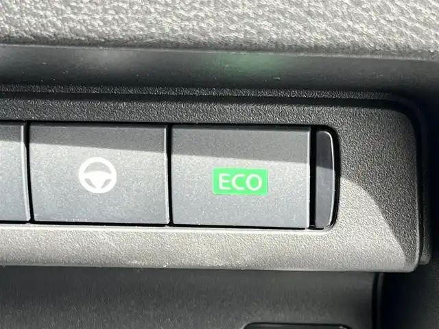 日産 セレナ ハイウェイスター V Vセレクション 大阪府 2024(令6)年 0.1千km ダイヤモンドブラック 純正ナビ（MM317D-W）/（フルセグ／ＢＴ／ＣＤ／ＤＶＤ）/フリップダウンモニター/レーダークルーズコントロール/プロパイロット/アラウンドビューモニター/パドルシフト/ブラインドスポットモニター/前後コーナーセンサー/衝突軽減システム/レーンキープアシスト/両側パワースライドドア/後席サンシェード/デジタルインナーミラー/純正16インチAW