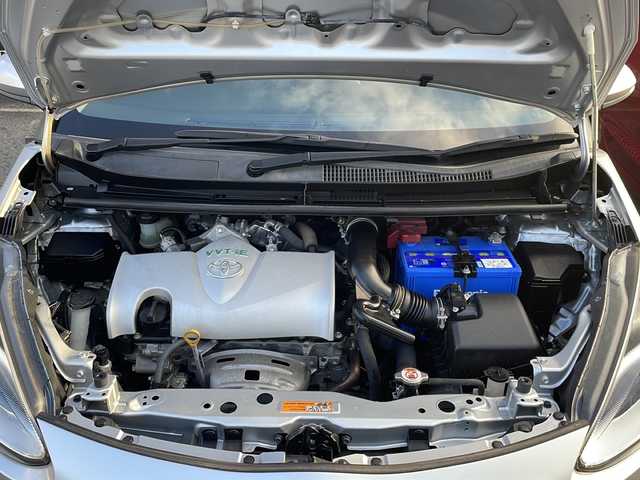 トヨタ シエンタ X 愛知県 2018(平30)年 4.2万km シルバーM /ワンオーナー//禁煙車//メモリナビ//地デジテレビ//バックカメラ//片側パワースライドドア//ETC//車線逸脱警報//衝突被害軽減ブレーキ//アイドリングストップ//禁煙車//パワーステアリング//パワーウィンドウ//Bluetooth//3列シート//ドライブレコーダー//純正マット//ABS//盗難防止システム//オートライト//ダブルエアバック//ウォークスルー//横滑り防止装置//電動格納式ミラー//プリクラッシュ