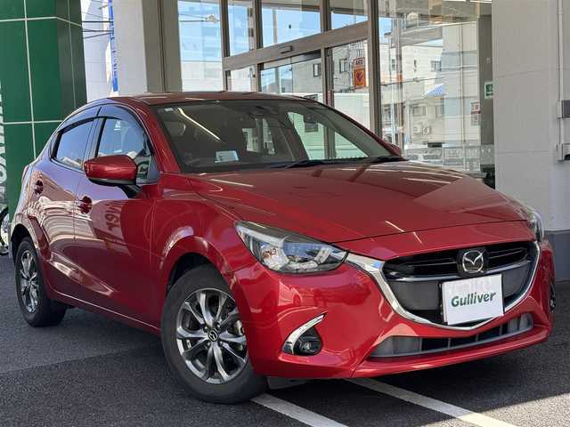 マツダ デミオ 13S ツーリング 福岡県 2016(平28)年 5.3万km ソウルレッドプレミアムメタリック ユーザー買取車/マツダコネクト/・フルセグTV/・Bluetooth/・DVD/レーダークルーズコントロール/ブラインドスポット/レーンアラート/コーナーセンサー/ETC/ヘッドアップディスプレイ/オートライト/i-stop