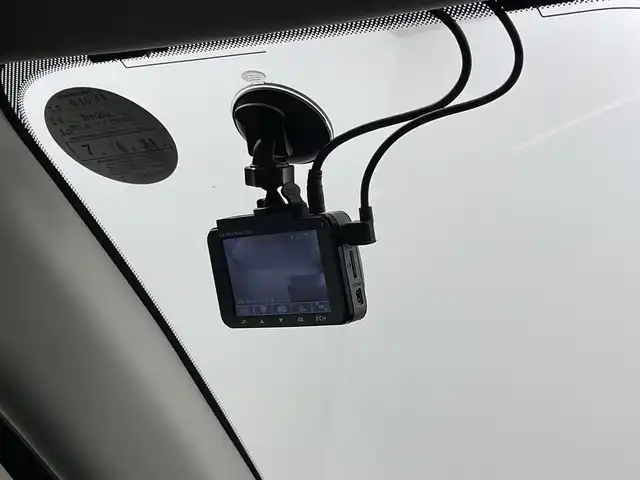 マツダ デミオ 13S ツーリング 福岡県 2016(平28)年 5.3万km ソウルレッドプレミアムメタリック 純正ナビ（ＢＴ，フルセグＴＶ）　/バックカメラ　/ＥＴＣ　/前後ドライブレコーダー　/コーナーセンサー　/スマート・シティ・ブレーキ・サポート　/レーンキープ　/ＢＳＭ　/ＭＴモード付き　/シートヒーター　/ＬＥＤライト