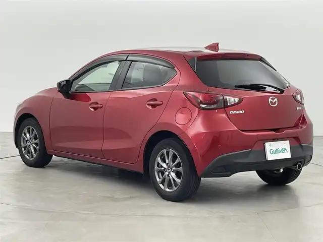マツダ デミオ 13S ツーリング 福岡県 2016(平28)年 5.3万km ソウルレッドプレミアムメタリック 純正ナビ（ＢＴ，フルセグＴＶ）　/バックカメラ　/ＥＴＣ　/前後ドライブレコーダー　/コーナーセンサー　/スマート・シティ・ブレーキ・サポート　/レーンキープ　/ＢＳＭ　/ＭＴモード付き　/シートヒーター　/ＬＥＤライト