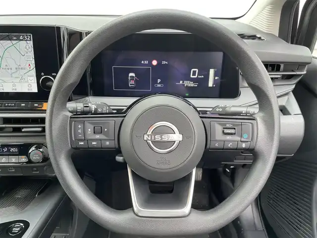 日産 ノート X 熊本県 2023(令5)年 3.8万km ダークメタルグレー 純正メモリナビ/・AM/FM/USB/HDMI/・Bluetooth/・フルセグTV/360°セーフティーアシスト/・プロパイロット/・ハンドル支援/・側方支援/・後側方支援/・エマージェンシーブレーキ/・速度標識表示/・ルート減速支援/・制限速度支援/・標識検知支援/・駐車支援/・シャシー制御（トレースコントロール）/・オートハイビーム/ビルトインETC2.0/全方位カメラ/置くだけ充電/デジタルルームミラー/ドライブモード切替/USB Type-c/ステアリングスイッチ/ボタン式サイドブレーキ/ホールドブレーキ/電動格納ミラー/ウィンカーミラー/ウィンドウロック/純正フロアマット