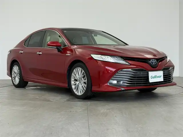 トヨタ カムリ G レザーパッケージ 愛知県 2018(平30)年 5.6万km エモーショナルレッドⅡ 白革内装/パノラマサンルーフ/純正ナビ/（ＣＤ／ＤＶＤ／ＢＴ／フルセグ）/USB/AUX/トヨタセーフティセンス/・PCS/・LDA/・オートハイビーム/・レーダークルーズコントロール/・コーナーセンサー/・BSM/バックカメラ/ETC/ドラレコ/前席シートヒーター/社外フロアマット/スペアキー