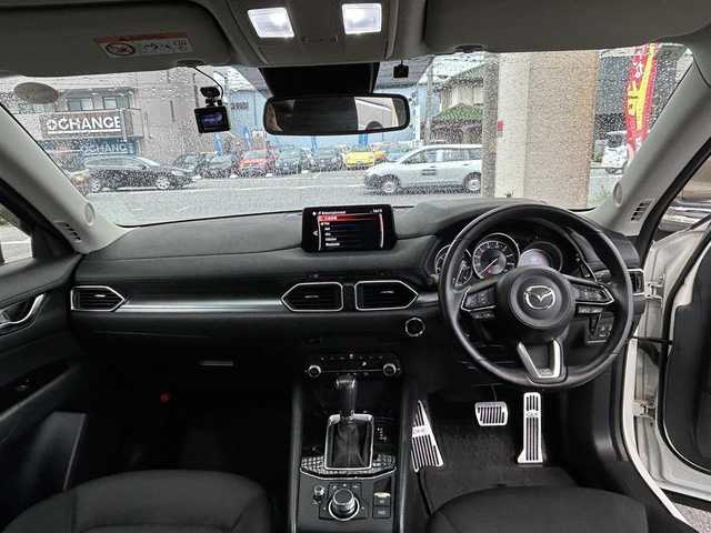 マツダ ＣＸ－５ XD プロアクティブ 大阪府 2020(令2)年 6.9万km スノーフレイクホワイトパールマイカ 純正９インチナビ/（フルセグ／ＢＴ／ＣＤ／ＤＶＤ）/レーダークルーズコントロール/全方位モニター/パドルシフト/ブラインドスポットモニター/衝突軽減システム/レーンキープアシスト/電動リアゲート/運転席パワーシート/運転席メモリーシート/前席シートヒーター/ハンドルヒーター/社外ドライブレコーダー/ETC/純正17インチAW/保証書/取り扱い説明書