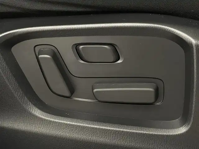 マツダ ＣＸ－５ XD プロアクティブ 大阪府 2020(令2)年 6.9万km スノーフレイクホワイトパールマイカ i-ACTIVSENSE/・車間認知支援システム/・スマートブレーキサポート/・ブラインドスポットモニター/・レーンキープアシスト/・標識認識機能/・アダプティブクルーズコントロール/純正SDナビ/(CD DVD Bluetooth USB フルセグTV)/LEDヘッドライト/オートライト/メモリ付きパワーシート/シートヒーター/革巻きステアリング/パドルシフト/ステアリングヒーター/ステアリングリモコン/パワーバックドア/電動格納ミラー/ドアバイザー/プッシュスタート/スマートキー/ETC