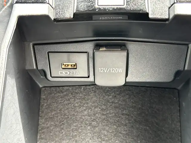 トヨタ カローラツーリング ハイブリッド W×B 50ミリオンED 千葉県 2022(令4)年 4.8万km プラチナホワイトパールマイカ ナビ バックカメラ フルセグTV ETC BSM PKSB RCTA セーフティセンス クルーズコントロール ドラレコ スマートキー 前後センサー 17インチAW LEDライト オートライト
