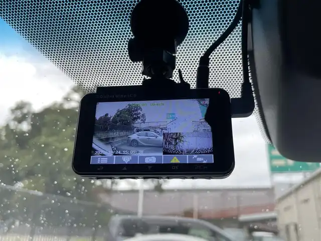 トヨタ アルファード S Aパッケージ 三重県 2018(平30)年 3.3万km ホワイトパールクリスタルシャイン /モデリスタエアロ//モデリスタマフラー//純正9型メモリナビ//フルセグTV//バックカメラ//CD/DVD/Bluetooth//両側パワースライドドア//アダプティブクルーズコントロール//ビルトインETC2.0//スマートキーx2//LEDヘッドライト/LEDフォグ//助手席&2列目オットマン//PCS衝突軽減ブレーキ//LTA車線維持支援機能//PKSB/RSA//クリアランスソナー//W.サイドエアバッグ//カーテン.ニーエアバッグ//ABS/横滑り防止装置//前後ドライブレコーダー//オートライト/オートハイビーム//革巻きステアリング//プライバシーガラス//ドアバイザー//社外19インチAW//新車時保証書//取扱説明書//ナビ取説