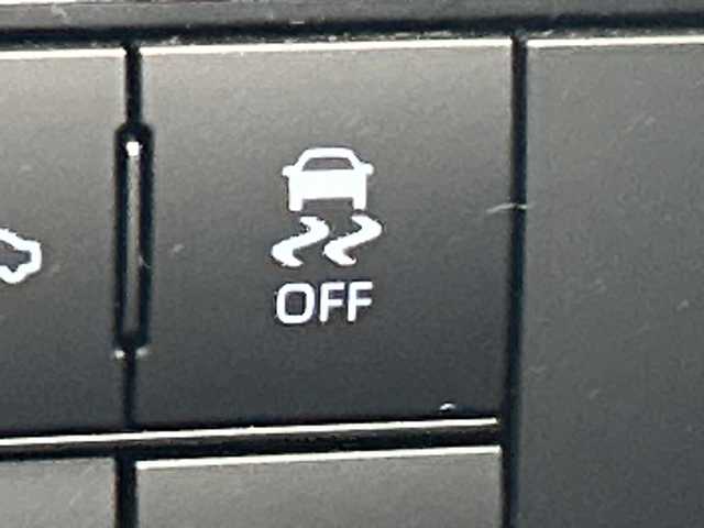 トヨタ ライズ Z 三重県 2020(令2)年 3.6万km ナチュラルベージュマイカM /禁煙車//純正9型ディスプレイオーディオ/(フルセグ/BT/AM/FM/applecarplay/andoroidauto/USB)//バックカメラ //シートヒーター //ETC //プリクラッシュセーフティ //レーダークルーズコントロール //レーンキープアシスト// LEDヘッドライト// オートライト//前後コーナーセンサ-