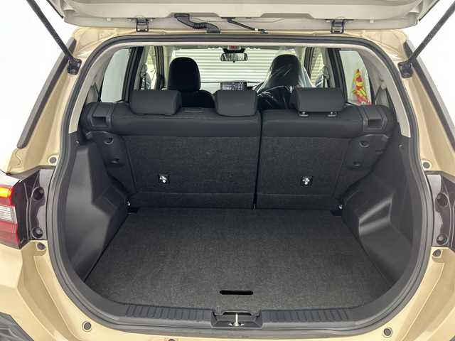 トヨタ ライズ Z 三重県 2020(令2)年 3.6万km ナチュラルベージュマイカM /禁煙車//純正9型ディスプレイオーディオ/(フルセグ/BT/AM/FM/applecarplay/andoroidauto/USB)//バックカメラ //シートヒーター //ETC //プリクラッシュセーフティ //レーダークルーズコントロール //レーンキープアシスト// LEDヘッドライト// オートライト//前後コーナーセンサ-