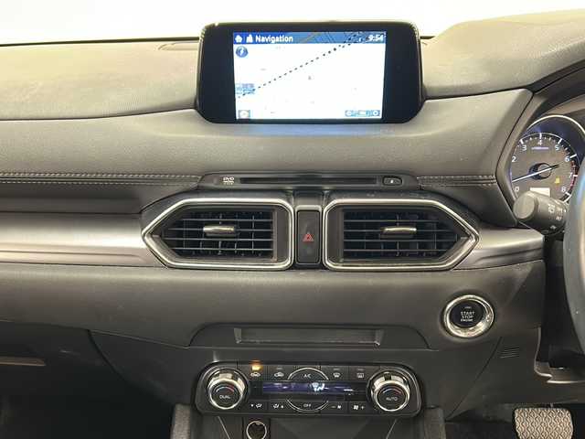 マツダ ＣＸ－５ 25S プロアクティブ 道東・釧路十勝 2017(平29)年 6.7万km ジェットブラックマイカ ４WD//エンジンスターター//ドライブレコーダー//純正メモリナビ//フルセグテレビ//バックカメラ//アイドリングストップ//クルーズコントロール//ドアバイザー//プッシュスタート//ETC//アラウンドビューモニター//夏タイヤ付き