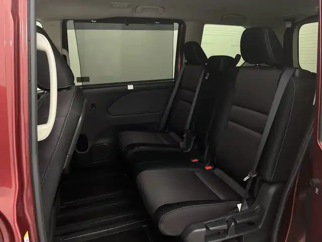 日産 セレナ ハイウェイスター 新潟県 2016(平28)年 3.8万km マルーンレッド プロパイロット/フリップダウンモニター/快適パック/セーフティーパックB/純正9インチナビ/　　CD/DVD/BD/BT/アラウンドビューモニター/レーダークルーズコントロール/オートライト/ほし純正15インチアルミホイール/デジタルインナーミラー/ステリングスイッチ/アイドリングストップ/スマートキー/ETC