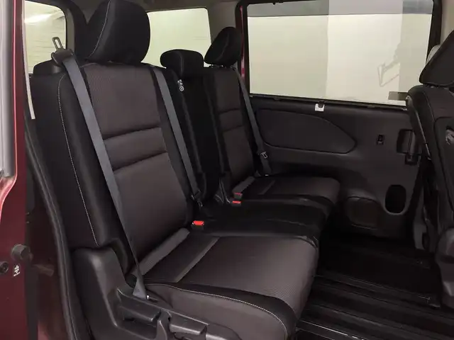 日産 セレナ ハイウェイスター 新潟県 2016(平28)年 3.8万km マルーンレッド プロパイロット/フリップダウンモニター/快適パック/セーフティーパックB/純正9インチナビ/　　CD/DVD/BD/BT/アラウンドビューモニター/レーダークルーズコントロール/オートライト/ほし純正15インチアルミホイール/デジタルインナーミラー/ステリングスイッチ/アイドリングストップ/スマートキー/ETC