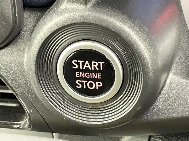 三菱 ｅＫクロス G プラスエディション 千葉県 2022(令4)年 1.4万km オレンジ 禁煙車　/純正７型ナビ　/フルセグＴＶ　ＢＴ　ＣＤ　ＤＶＤ　/全周囲カメラ　/衝突軽減システム　/車線逸脱警報　/先行車発進お知らせ　/標識検知　/ふらつき警報　/シートヒーター　/ＥＴＣ　/電格ミラー　/プッシュスタート/純正フロアマット/純正アルミホイール