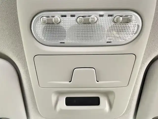 三菱 ｅＫクロス G プラスエディション 千葉県 2022(令4)年 1.4万km オレンジ 禁煙車　/純正７型ナビ　/フルセグＴＶ　ＢＴ　ＣＤ　ＤＶＤ　/全周囲カメラ　/衝突軽減システム　/車線逸脱警報　/先行車発進お知らせ　/標識検知　/ふらつき警報　/シートヒーター　/ＥＴＣ　/電格ミラー　/プッシュスタート/純正フロアマット/純正アルミホイール