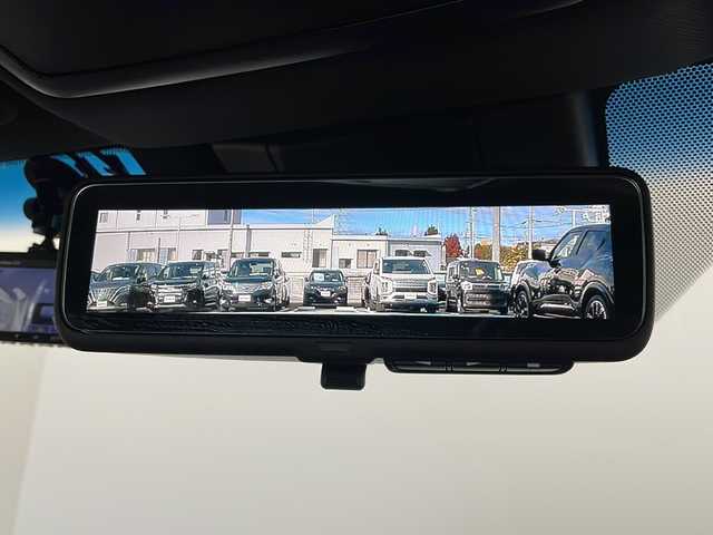 トヨタ クラウン ハイブリッド RS アドバンス 栃木県 2019(平31)年 3.1万km ホワイトパールクリスタルシャイン 純正ナビ/（BT/フルセグ/CD/DVD/AM/FM/ミラーリング）/衝突軽減システム/クリアランナソー/ブラインドスポットモニター/車線逸脱抑制機能/レーダークルーズコントロール/パーキングアシスト/横滑り防止/インテリルームミラー/全周囲カメラ/前席シートヒーター/前席パワーシート/ステアリングヒーター/MTモード付AT/前後ドライブレコーダー/ETC2.0/電動格納ミラー/純正アルミホイール/純正フロアマット/プッシュスタート/スマートキー/スペアキー