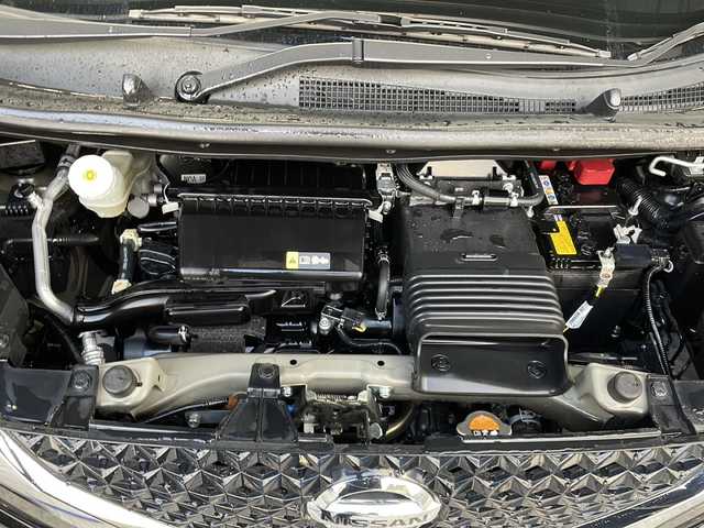 日産 デイズ HWS G ターボ プロパイロットED 山口県 2023(令5)年 2.7万km ブラック 純正9インチナビ【MM222D-L】/・フルセグテレビ/・Bluetooth/・USB入力端子/・SD/ETC/先進技術/・プロパイロット/・インテリジェントアラウンドビューモニター/・踏み間違い衝突防止アシスト/・インテリジェントFCW/・インテリジェントエマージェンシーブレーキ/・エマージェンシーストップシグナル/・SOSコール/・ハイビームアシスト/・インテリジェントオートライトシステム/・インテリジェントLI/・先行車発進お知らせ/・インテリジェントDA/・標識検知機能/・オートブレーキホールド/・電動パーキングブレーキ/・ヒルスタートアシスト/純正フロアマット/純正LEDヘッドライト/純正アルミホイール/スマートキー/スペアキー有/プッシュスタート/取扱説明書