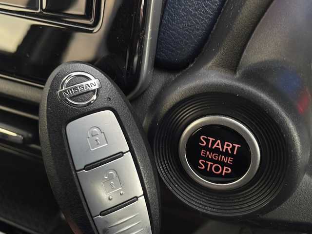 日産 デイズ HWS G ターボ プロパイロットED 山口県 2023(令5)年 2.7万km ブラック 純正9インチナビ【MM222D-L】/・フルセグテレビ/・Bluetooth/・USB入力端子/・SD/ETC/先進技術/・プロパイロット/・インテリジェントアラウンドビューモニター/・踏み間違い衝突防止アシスト/・インテリジェントFCW/・インテリジェントエマージェンシーブレーキ/・エマージェンシーストップシグナル/・SOSコール/・ハイビームアシスト/・インテリジェントオートライトシステム/・インテリジェントLI/・先行車発進お知らせ/・インテリジェントDA/・標識検知機能/・オートブレーキホールド/・電動パーキングブレーキ/・ヒルスタートアシスト/純正フロアマット/純正LEDヘッドライト/純正アルミホイール/スマートキー/スペアキー有/プッシュスタート/取扱説明書