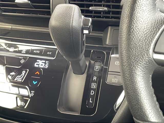 日産 デイズ HWS G ターボ プロパイロットED 山口県 2023(令5)年 2.7万km ブラック 純正9インチナビ【MM222D-L】/・フルセグテレビ/・Bluetooth/・USB入力端子/・SD/ETC/先進技術/・プロパイロット/・インテリジェントアラウンドビューモニター/・踏み間違い衝突防止アシスト/・インテリジェントFCW/・インテリジェントエマージェンシーブレーキ/・エマージェンシーストップシグナル/・SOSコール/・ハイビームアシスト/・インテリジェントオートライトシステム/・インテリジェントLI/・先行車発進お知らせ/・インテリジェントDA/・標識検知機能/・オートブレーキホールド/・電動パーキングブレーキ/・ヒルスタートアシスト/純正フロアマット/純正LEDヘッドライト/純正アルミホイール/スマートキー/スペアキー有/プッシュスタート/取扱説明書