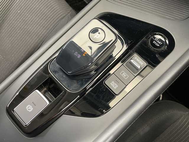 日産 ノート X 栃木県 2021(令3)年 2.2万km オーロラフレアブルーパール メモリーナビ/（CD/Bluetooth/USB/フルセグTV）/エマージェンシーブレーキ/コーナーセンサー/ビルトインETC/禁煙車/オートライト/LEDヘッドライト/横滑り防止装置/フォグランプ/スマートキー/プッシュスタート/ステアリングスイッチ/電動格納ミラー/純正フロアマット