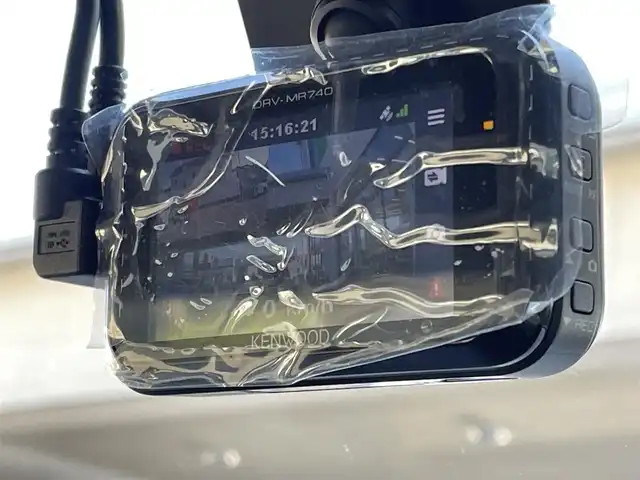 スズキ ジムニー シエラ JC 大阪府 2023(令5)年 1.3万km ピュアホワイトP ワンオーナー/7インチディスプレイオーディオ(PVH-9300DVSZS)/BT/DVD/CD/AM/FM/前後ドラレコ()/バックカメラ/D/N席シートヒーター/LEDヘッドライト/フロントフォグランプ/スズキ　セーフティ　サポート/前方衝突警報/前方衝突被害軽減ブレーキ/誤発進抑制機能/車線逸脱警報/先行車発進お知らせ機能/キーレスプッシュエンジンスターター/オートライト＆ハイビームアシスト/ヘッドライトウォッシャー/ETC