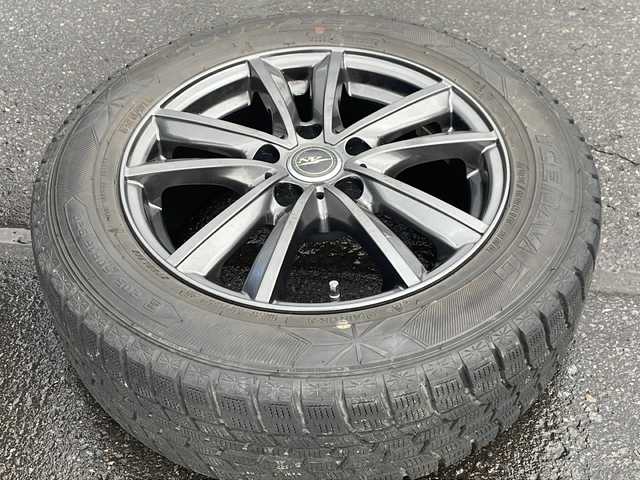 トヨタ ノア ハイブリッド 道北・旭川 2023(令5)年 1.7万km スパークリングブラックパールクリスタルシャイン /4WD//ワンオーナー//禁煙車//純正10/5型ディスプレイオーディオナビ機能付き /BT/CD/DVD/USB/HDMI/フルセグ//トヨタチームメイト//LDA//BSM//PCS//PDA//クリアランスソナー//RCTA//RCD//PKSB//SEA//RSA//LCA//ACC//FCTA//AdvanceDrive//PSD//発進遅れ告知//革巻きステアリング//ステアリングスイッチ//ハーフレザーシート//前席シートヒーター//全方位カメラ//オートライト//LEDヘッドライト//オートマチックハイビーム//フォグランプ//360度ドライブレコーダー//AC１５００W//ETC//サンシェード//ドアバイザー//ヘットライトレベライザー//社外AW冬タイヤ積み込み//純正フロアマット